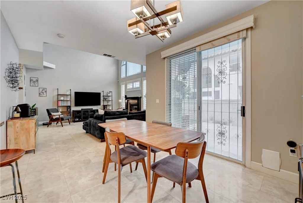 8719 Villa Ariel, Las Vegas, NV 89147