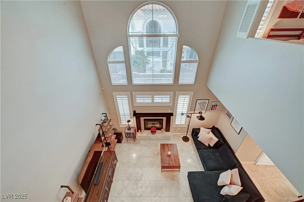 8719 Villa Ariel, Las Vegas, NV 89147