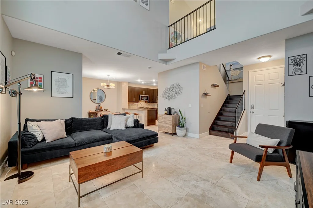 8719 Villa Ariel, Las Vegas, NV 89147