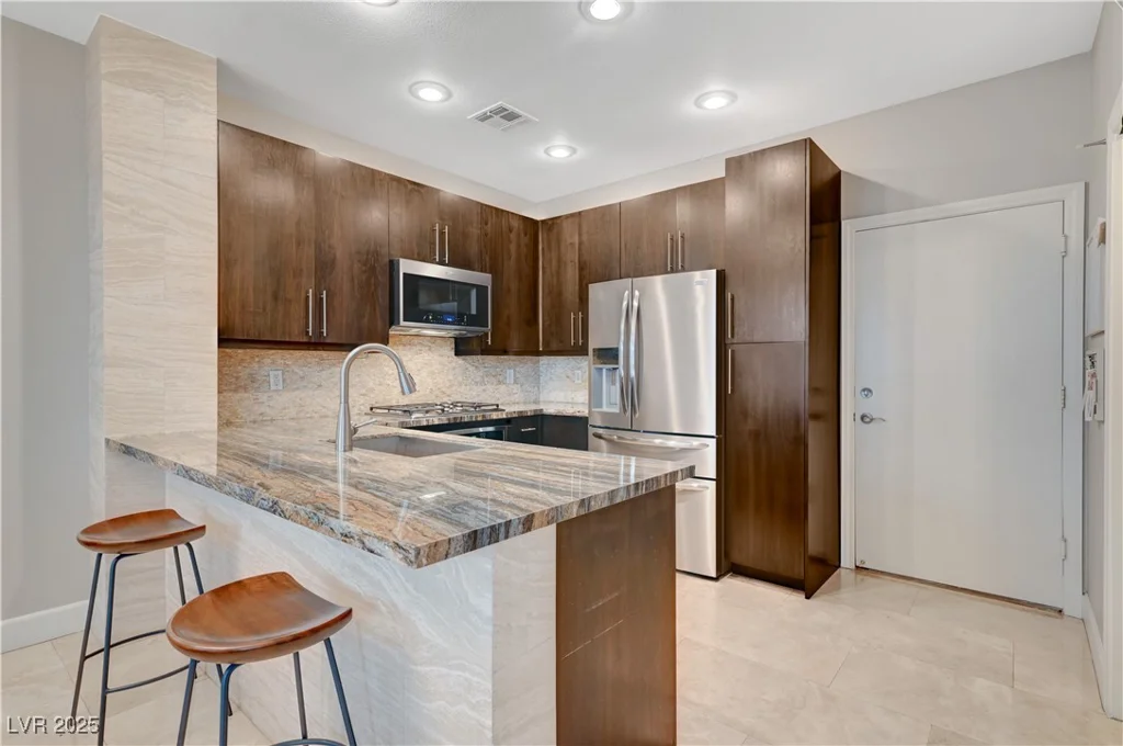 8719 Villa Ariel, Las Vegas, NV 89147