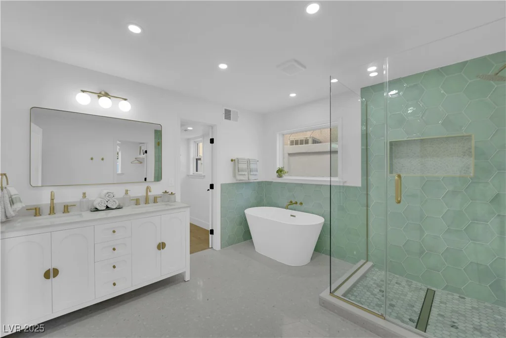 2160 Pueblo, Las Vegas, NV 89169