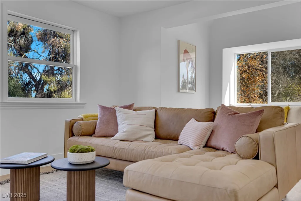 2160 Pueblo, Las Vegas, NV 89169