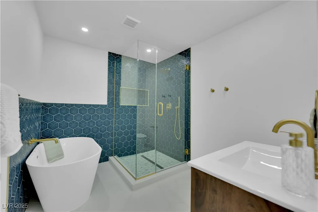 2160 Pueblo, Las Vegas, NV 89169