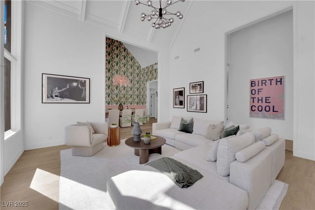 2160 Pueblo, Las Vegas, NV 89169
