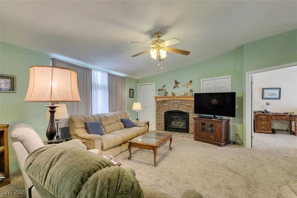 6159 Carlsbad, Las Vegas, NV 89156