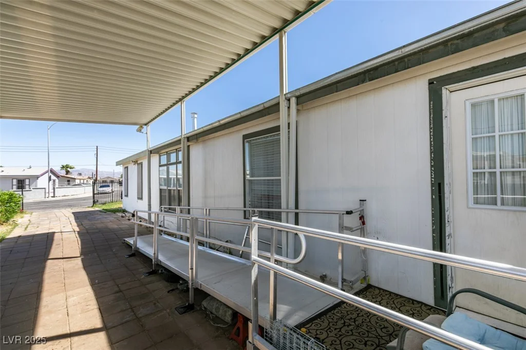 6159 Carlsbad, Las Vegas, NV 89156