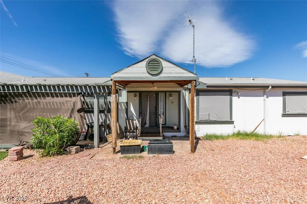 6159 Carlsbad, Las Vegas, NV 89156