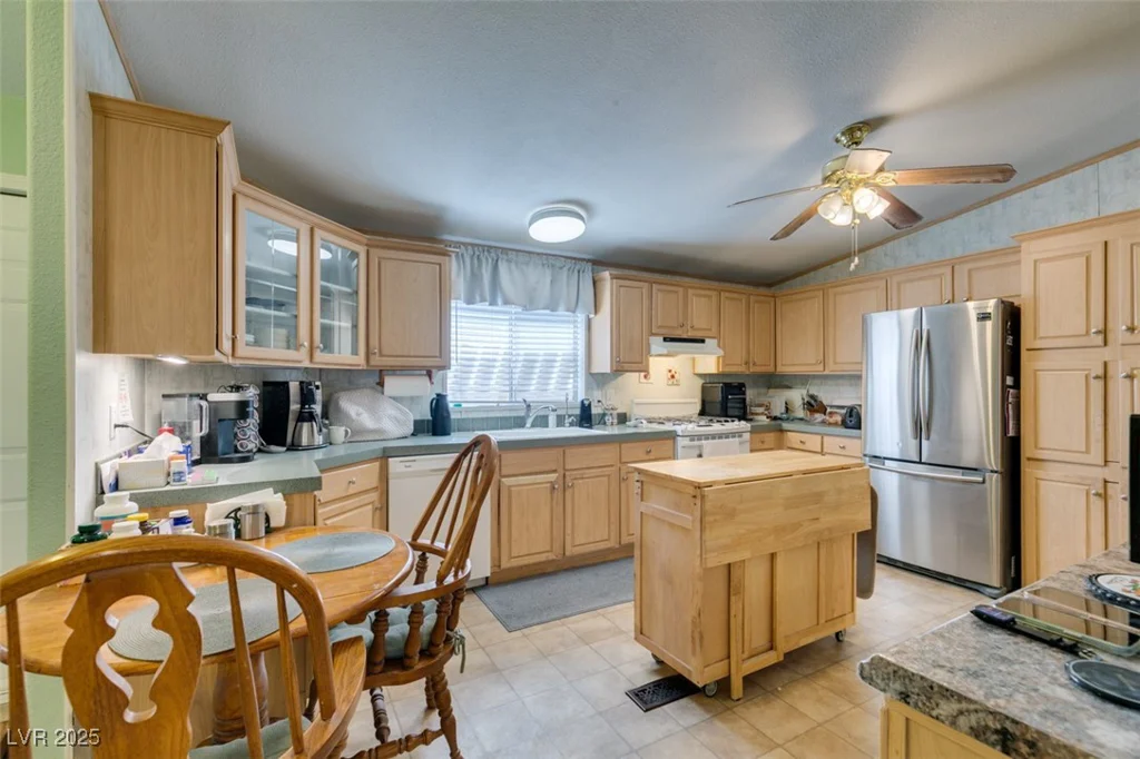 6159 Carlsbad, Las Vegas, NV 89156