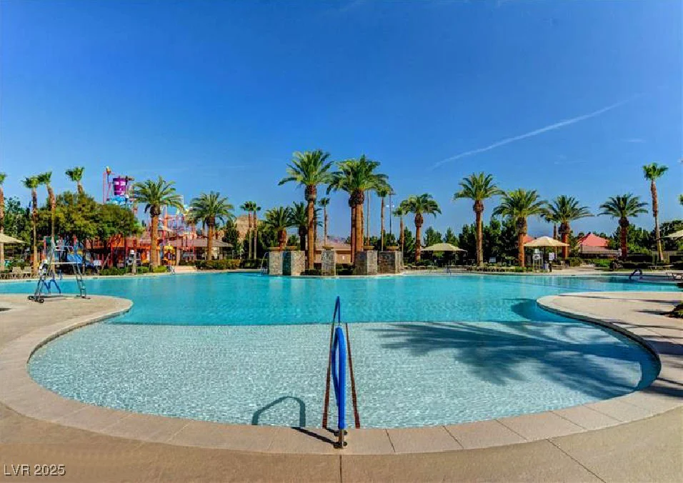 151 Cliff Valley, Las Vegas, NV 89148