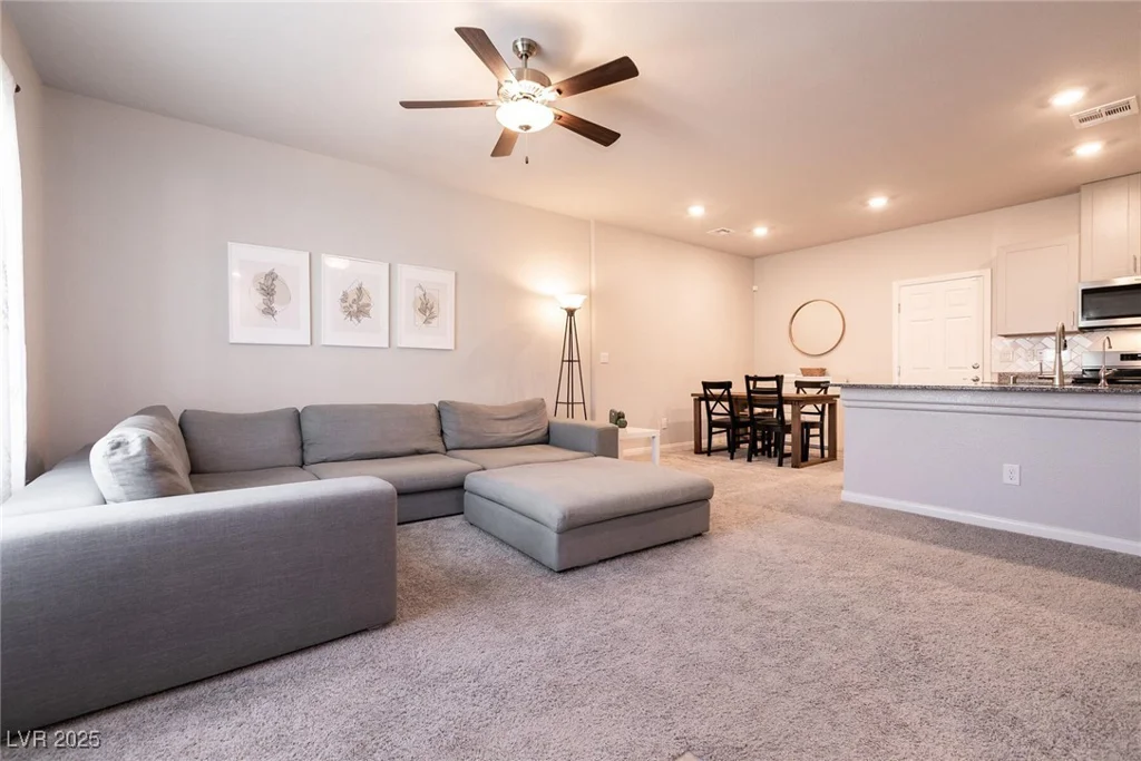 7302 Sunray Point, North Las Vegas, NV 89084