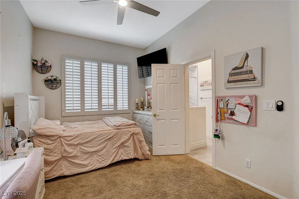 2074 Sutton, Henderson, NV 89074