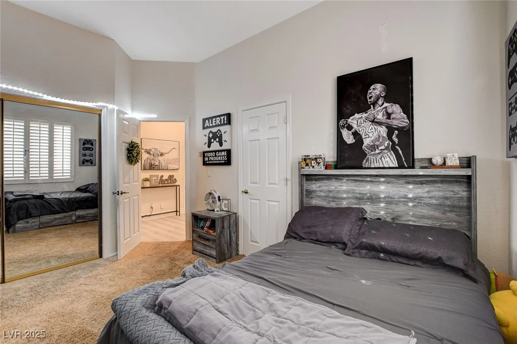 2074 Sutton, Henderson, NV 89074