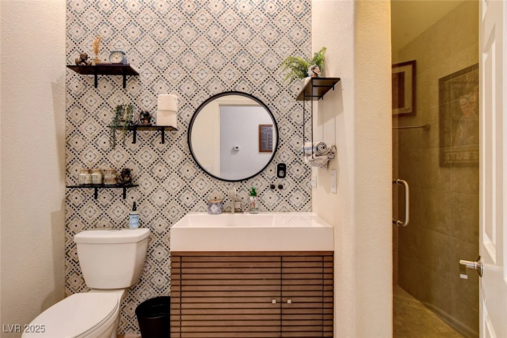 2074 Sutton, Henderson, NV 89074