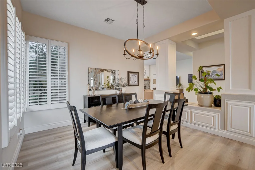 2074 Sutton, Henderson, NV 89074