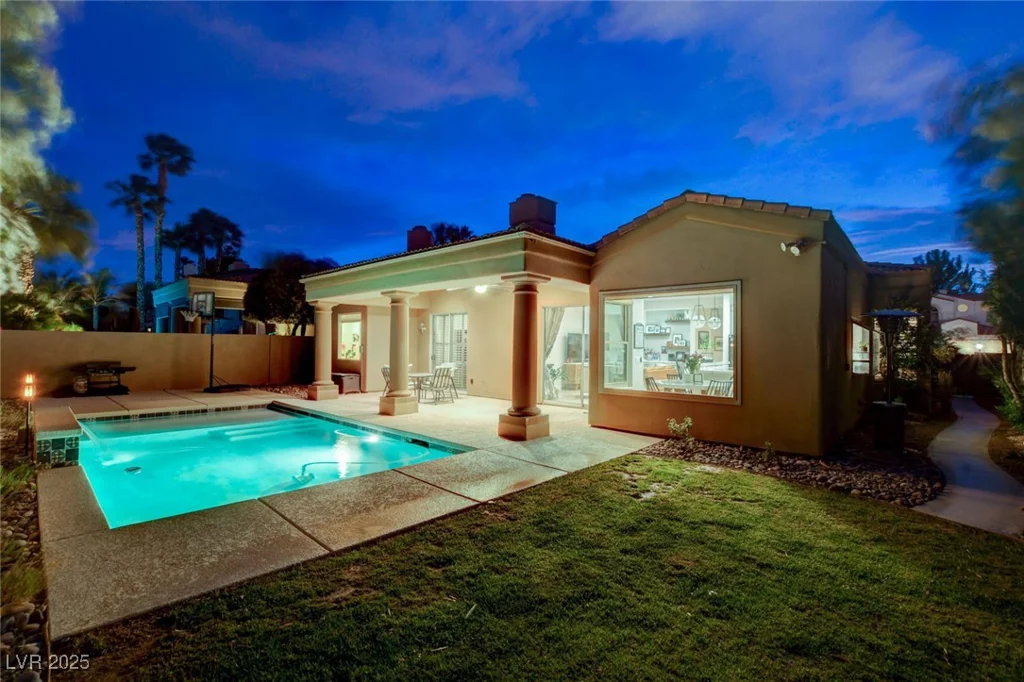2074 Sutton, Henderson, NV 89074