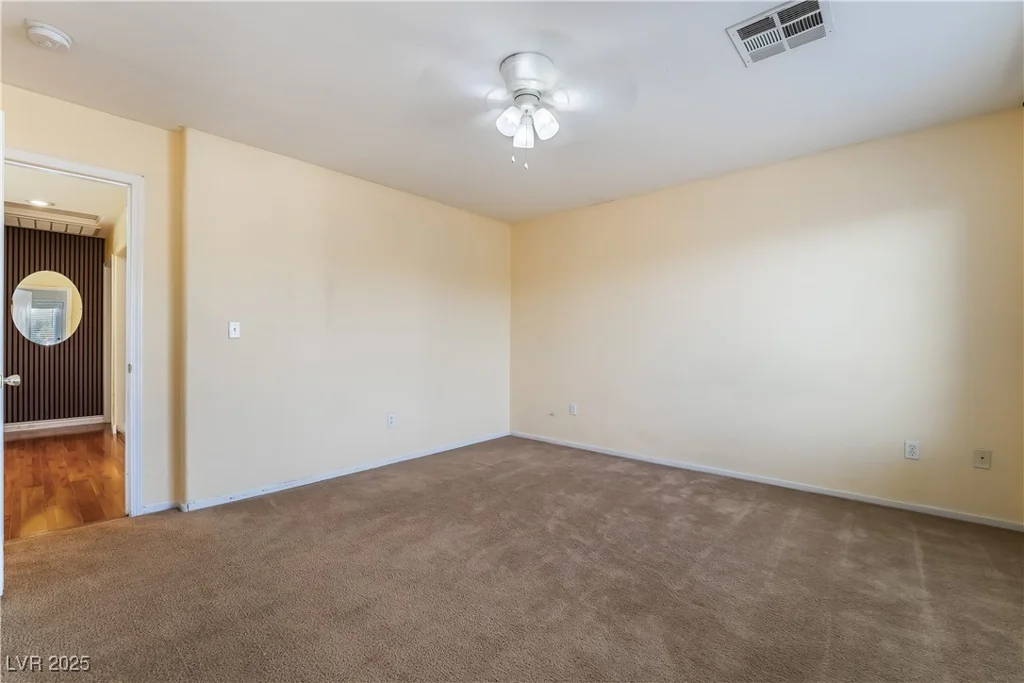 9753 Villa Lorena, Las Vegas, NV 89147