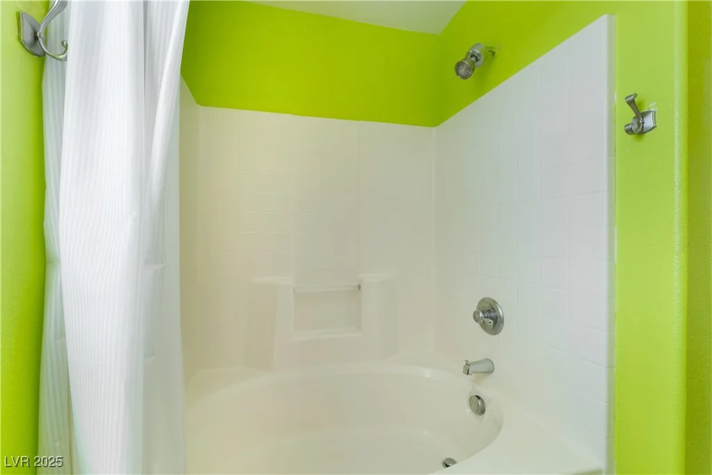 9753 Villa Lorena, Las Vegas, NV 89147