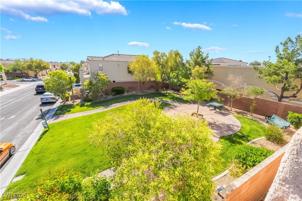 9753 Villa Lorena, Las Vegas, NV 89147