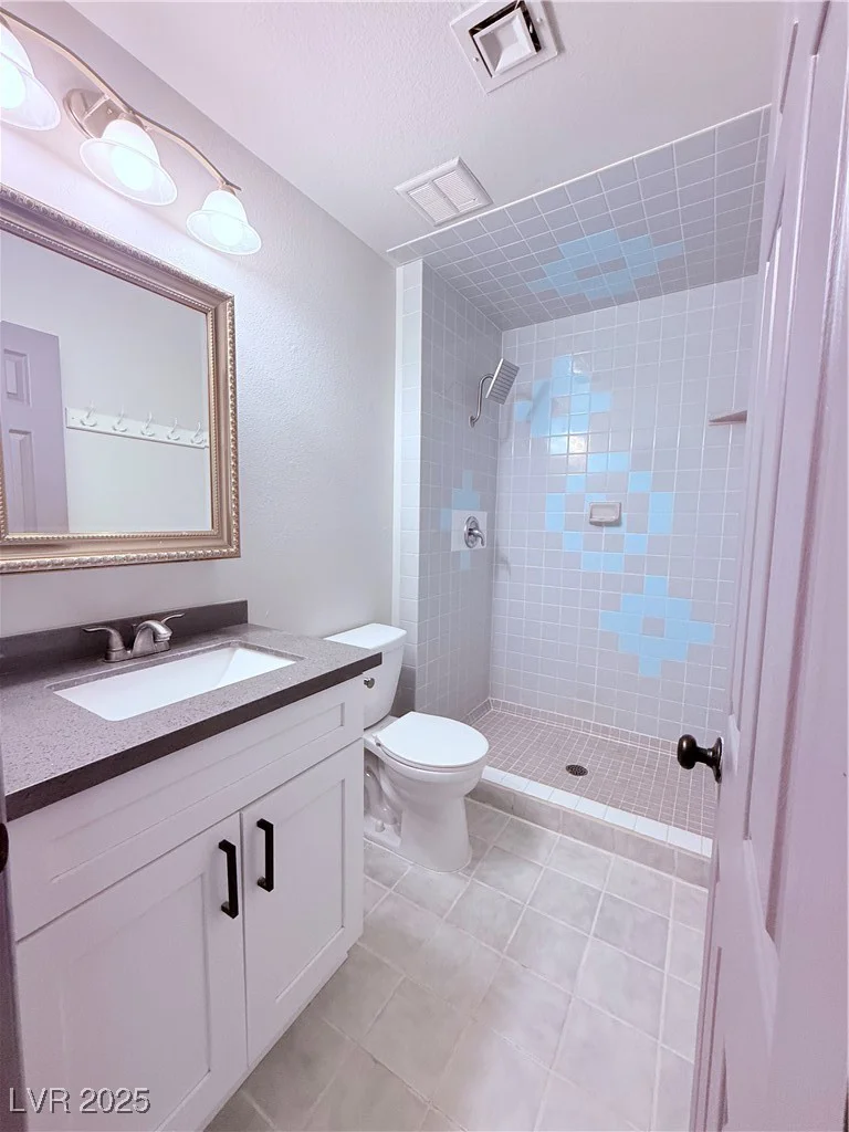 7123 Kenwood, Las Vegas, NV 89147