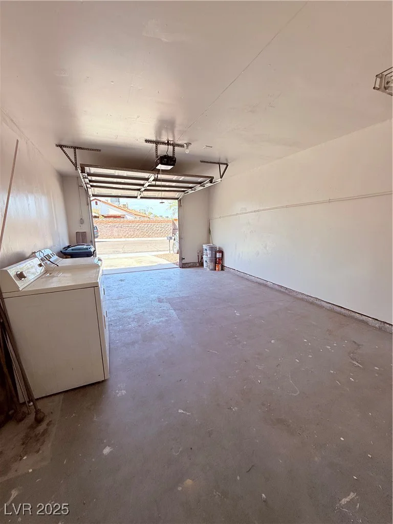 7123 Kenwood, Las Vegas, NV 89147