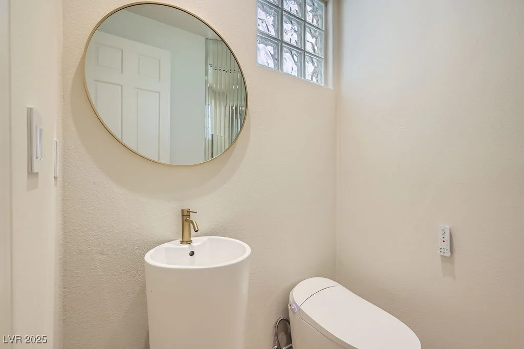8411 Carmel Ridge, Las Vegas, NV 89113