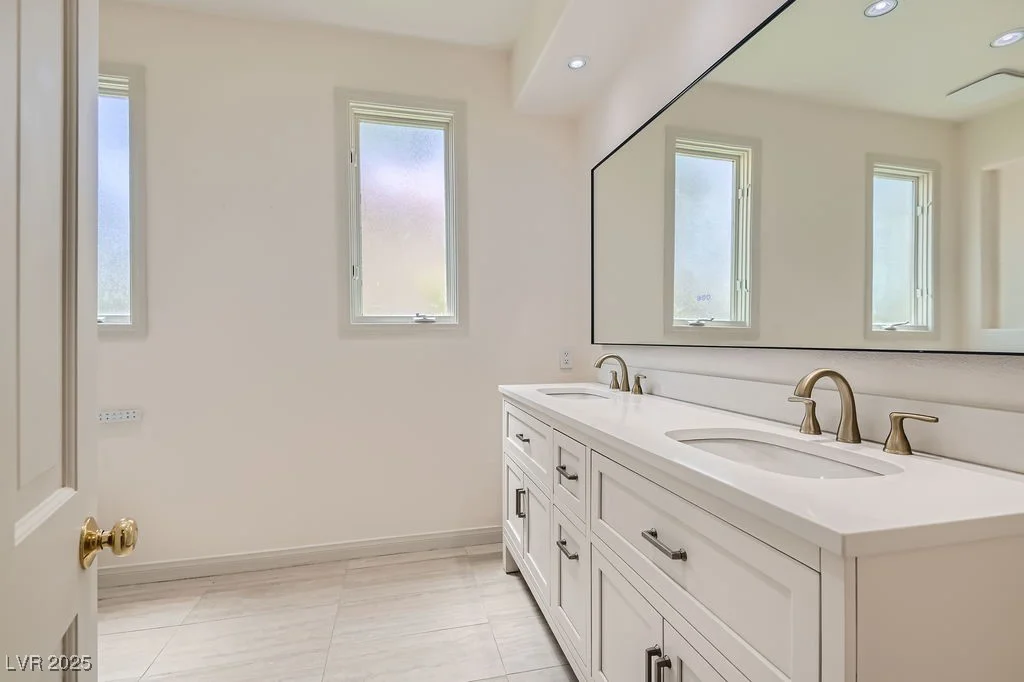 8411 Carmel Ridge, Las Vegas, NV 89113