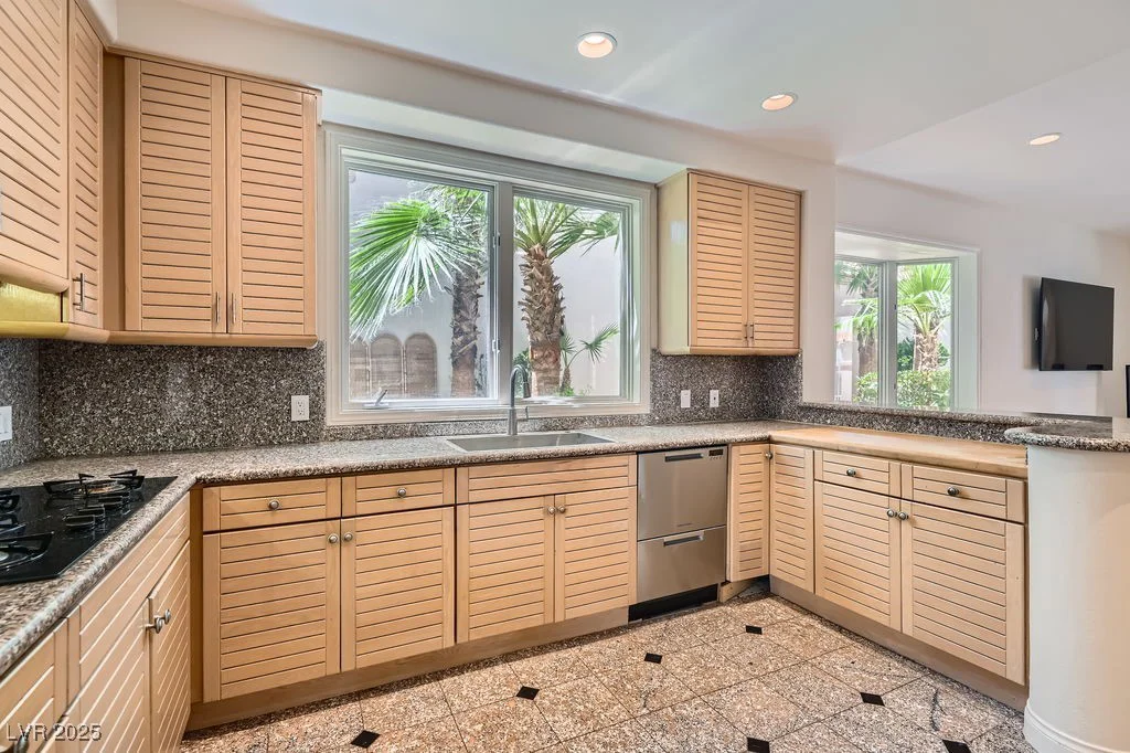 8411 Carmel Ridge, Las Vegas, NV 89113