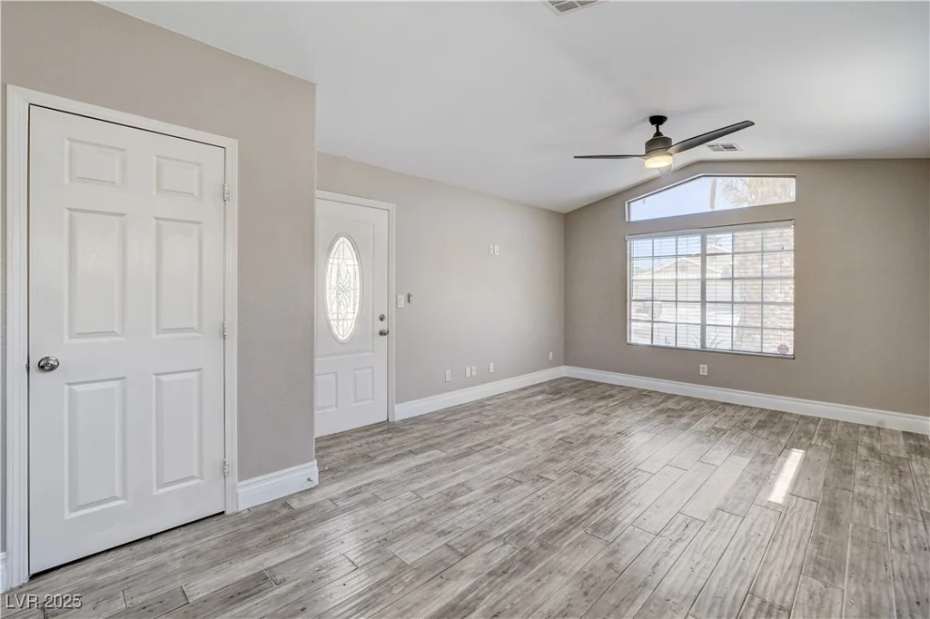 2848 Skowhegan, Henderson, NV 89074
