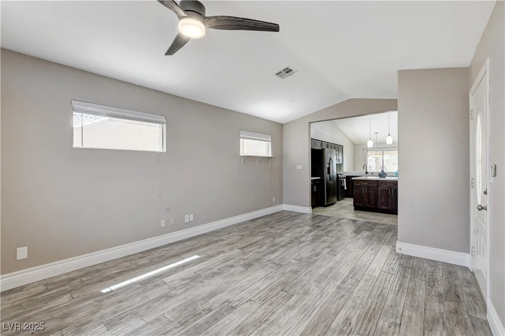 2848 Skowhegan, Henderson, NV 89074