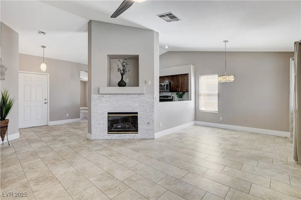 2848 Skowhegan, Henderson, NV 89074