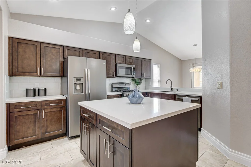 2848 Skowhegan, Henderson, NV 89074