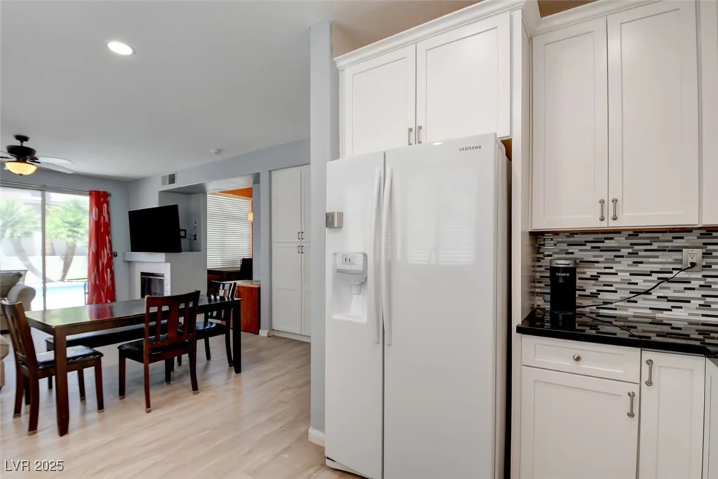 4835 Willow Glen, Las Vegas, NV 89147