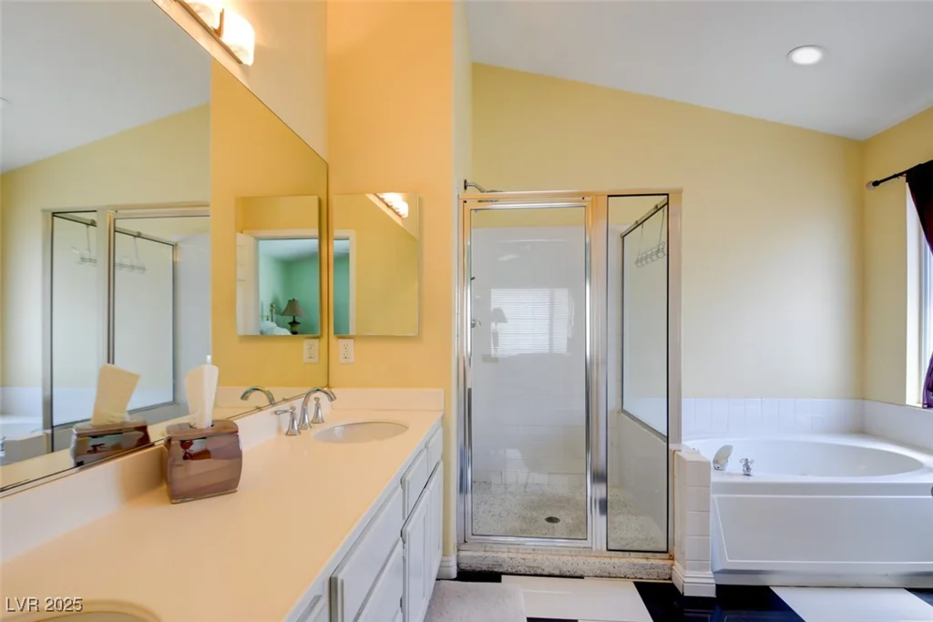 4835 Willow Glen, Las Vegas, NV 89147