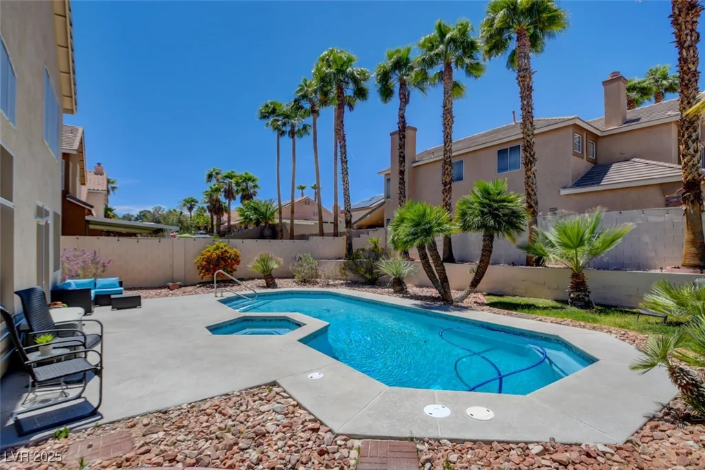 4835 Willow Glen, Las Vegas, NV 89147