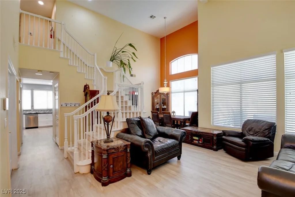 4835 Willow Glen, Las Vegas, NV 89147