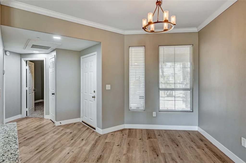 7173 Durango, Las Vegas, NV 89113