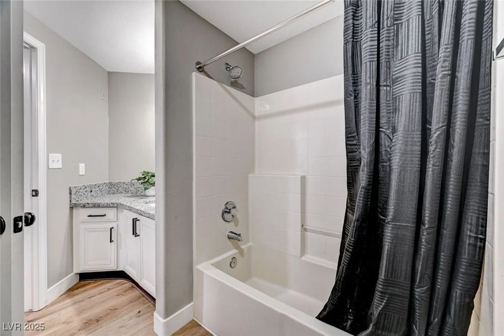 7173 Durango, Las Vegas, NV 89113