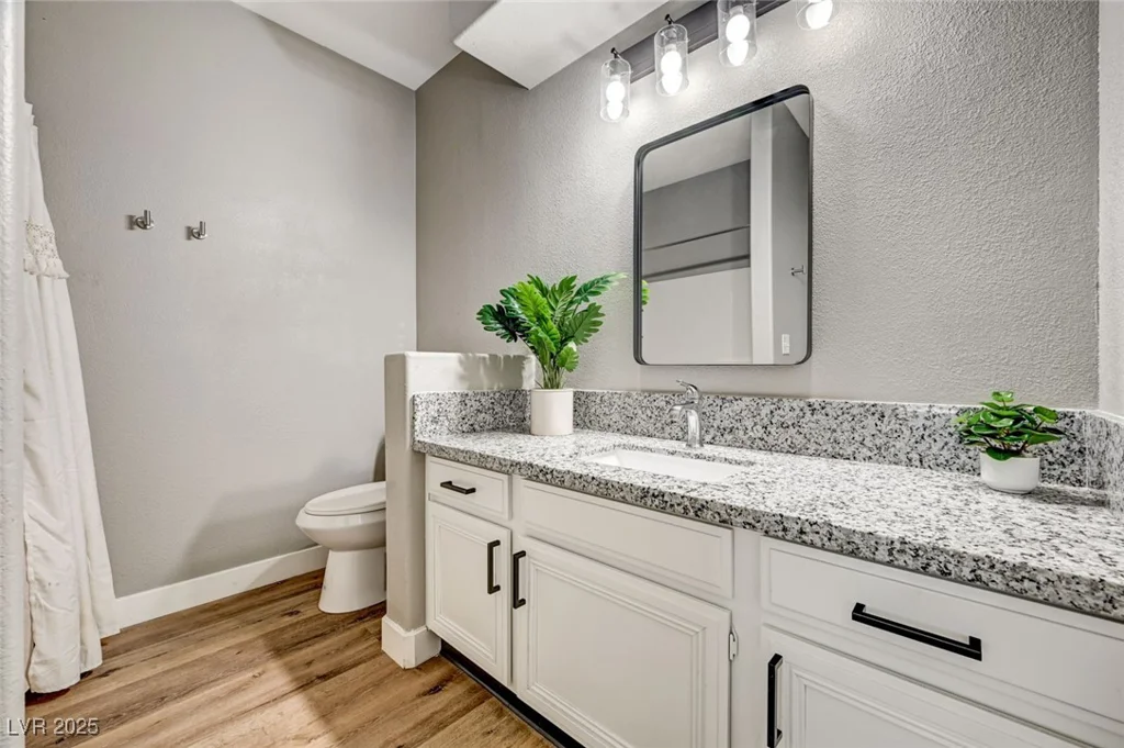 7173 Durango, Las Vegas, NV 89113