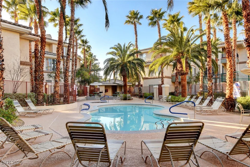 7173 Durango, Las Vegas, NV 89113