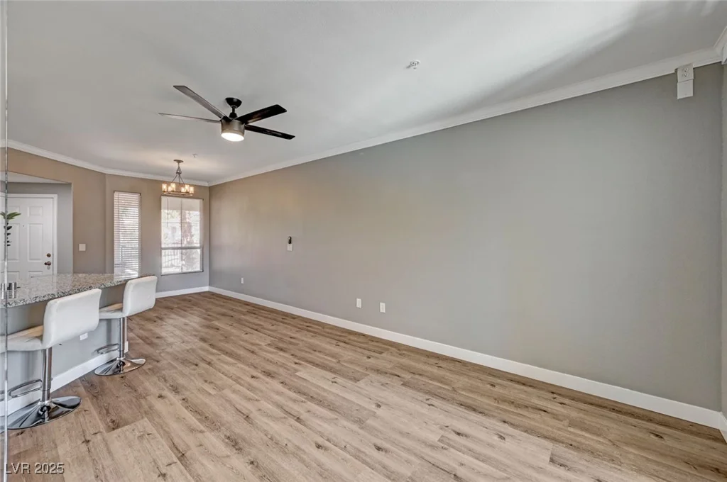 7173 Durango, Las Vegas, NV 89113