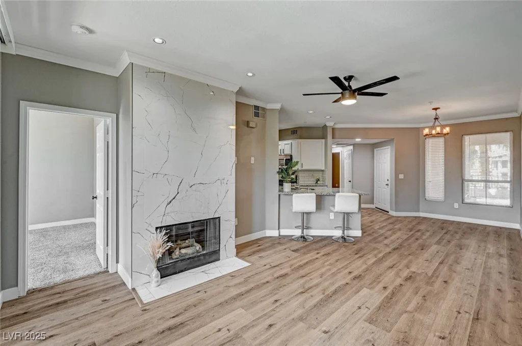 7173 Durango, Las Vegas, NV 89113