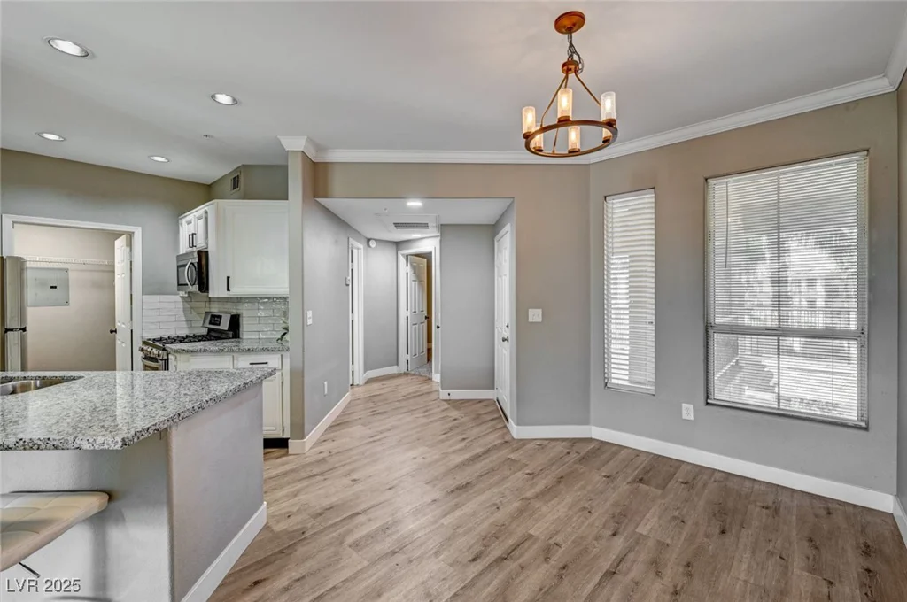 7173 Durango, Las Vegas, NV 89113