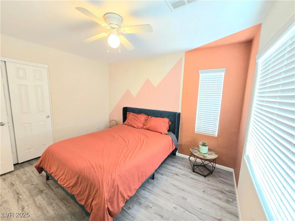 7319 Burnt Umber, Las Vegas, NV 89139