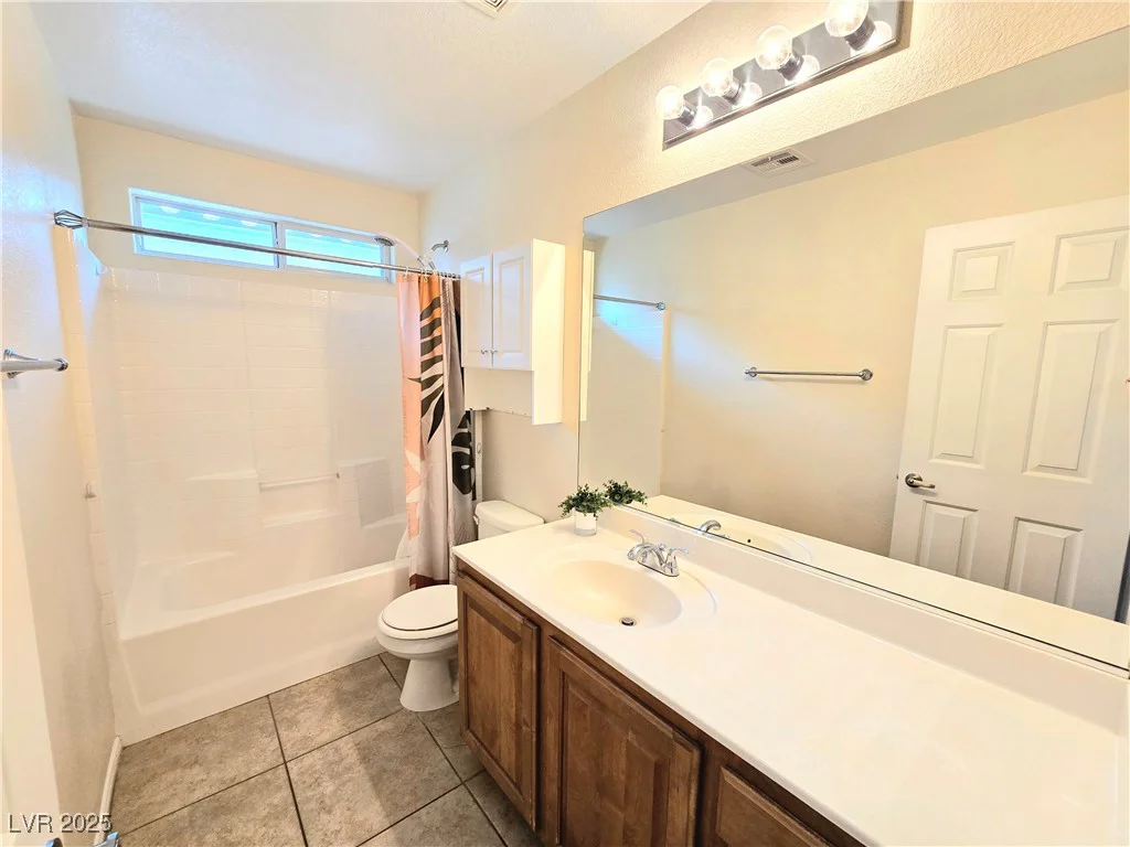 7319 Burnt Umber, Las Vegas, NV 89139