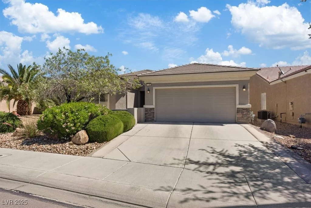 2108 Willow Wren, North Las Vegas, NV 89084