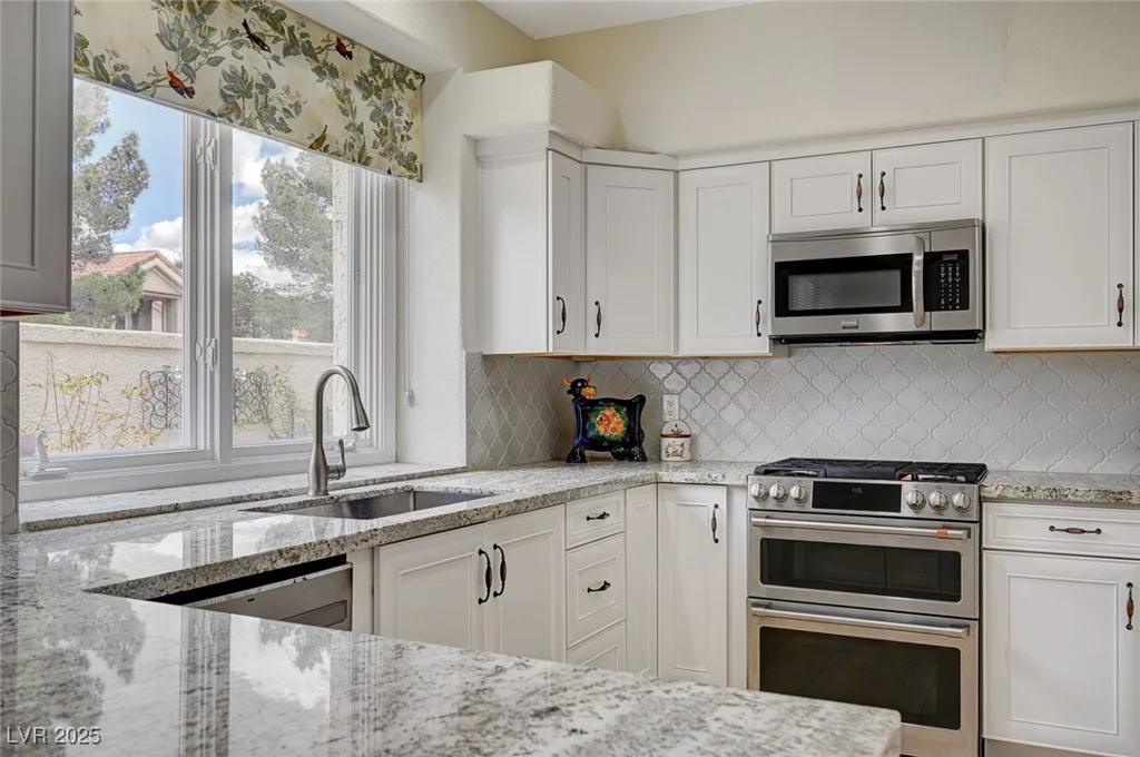 5112 Onion Creek, Las Vegas, NV 89113