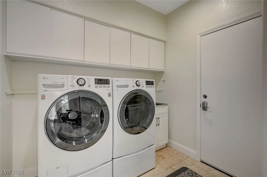 5112 Onion Creek, Las Vegas, NV 89113