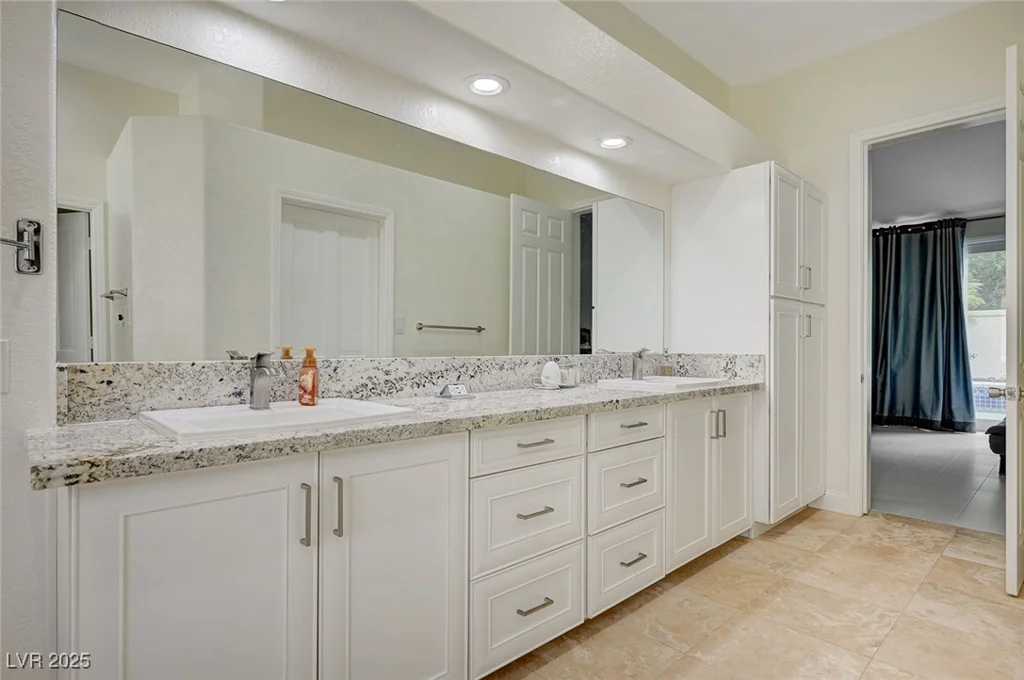 5112 Onion Creek, Las Vegas, NV 89113