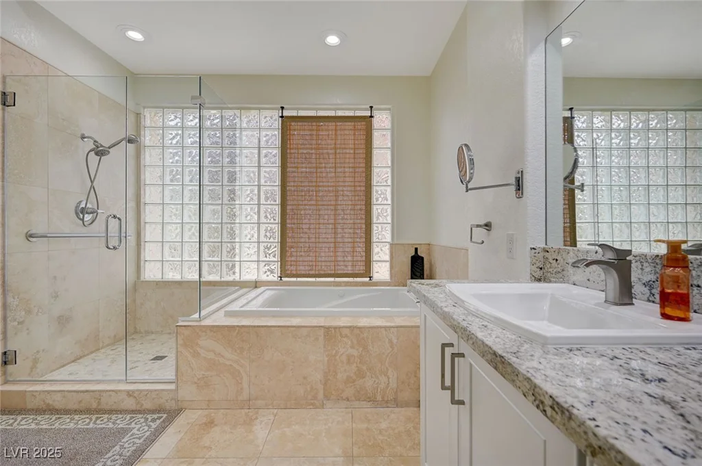 5112 Onion Creek, Las Vegas, NV 89113