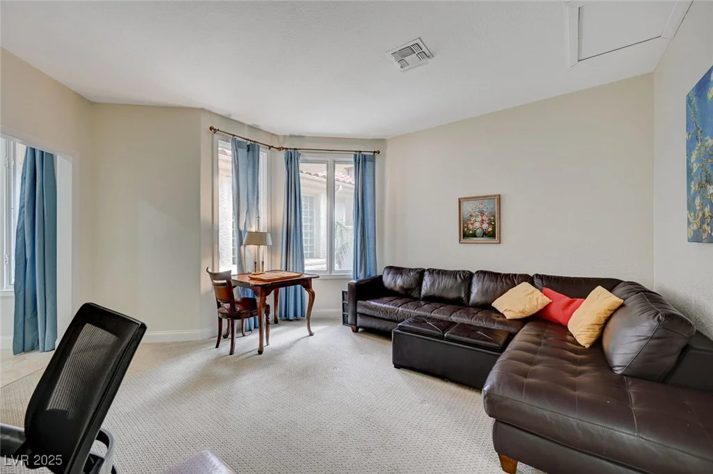 5112 Onion Creek, Las Vegas, NV 89113